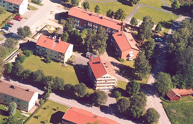 Bild som visar våra hus i Vretstorp från luften
